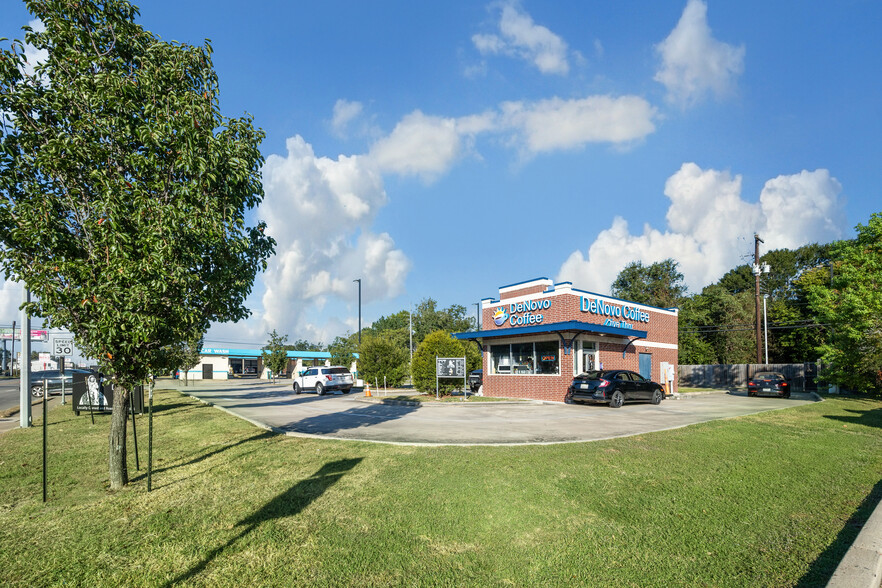 520 W Main St, Tomball, TX for sale - Building Photo - Image 1 of 10