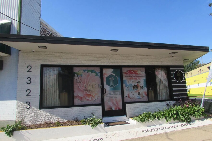 2323 Cascade Rd, Atlanta, GA for sale - Primary Photo - Image 1 of 3