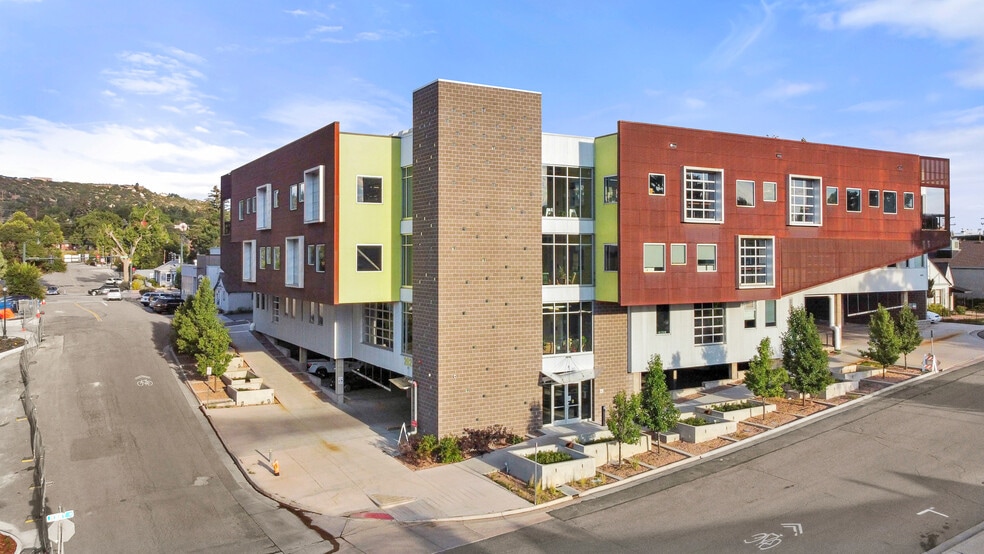 202 6th St, Castle Rock, CO for lease - Building Photo - Image 1 of 12