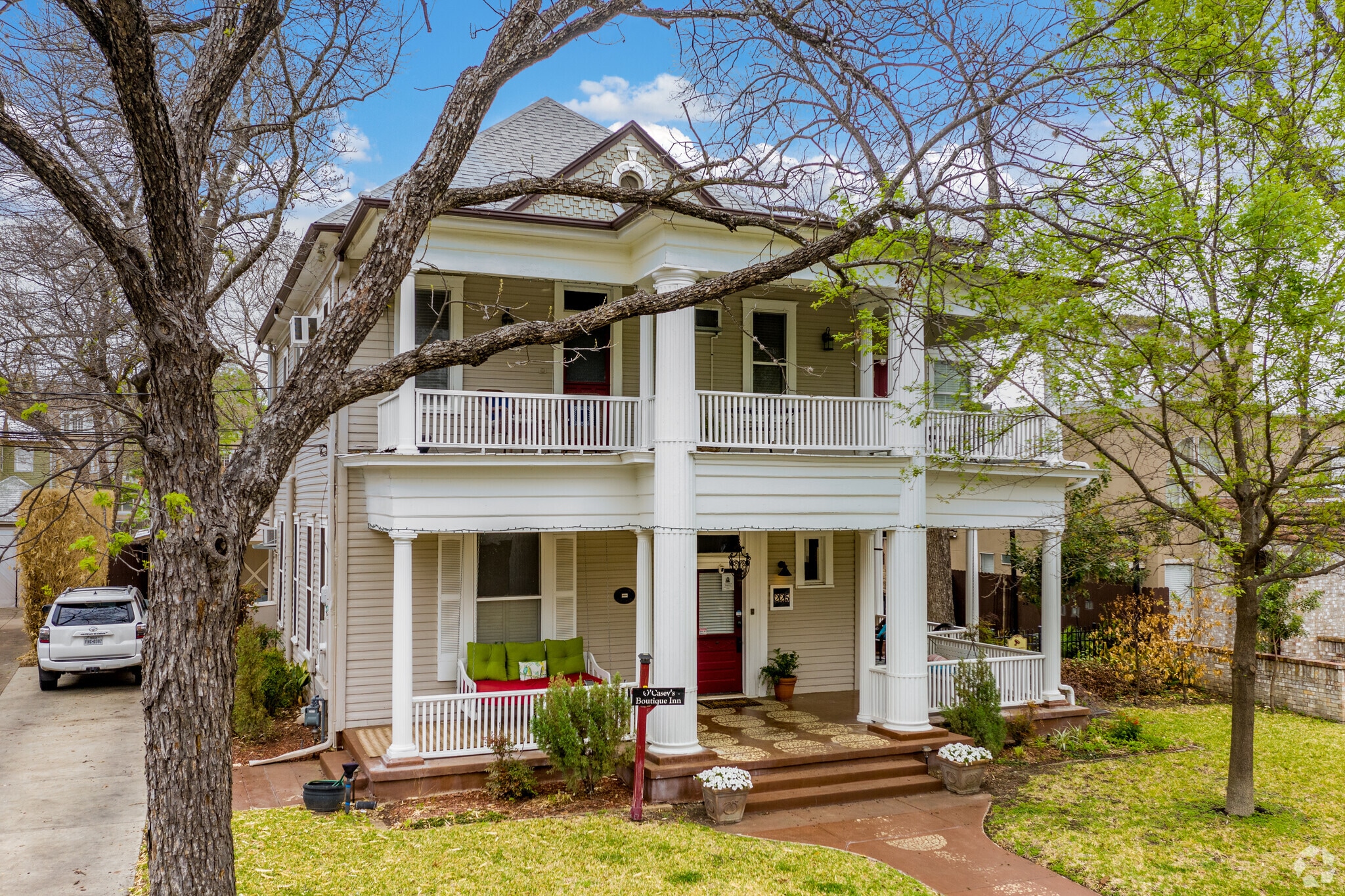 225 W Craig Pl, San Antonio, TX for sale Primary Photo- Image 1 of 24