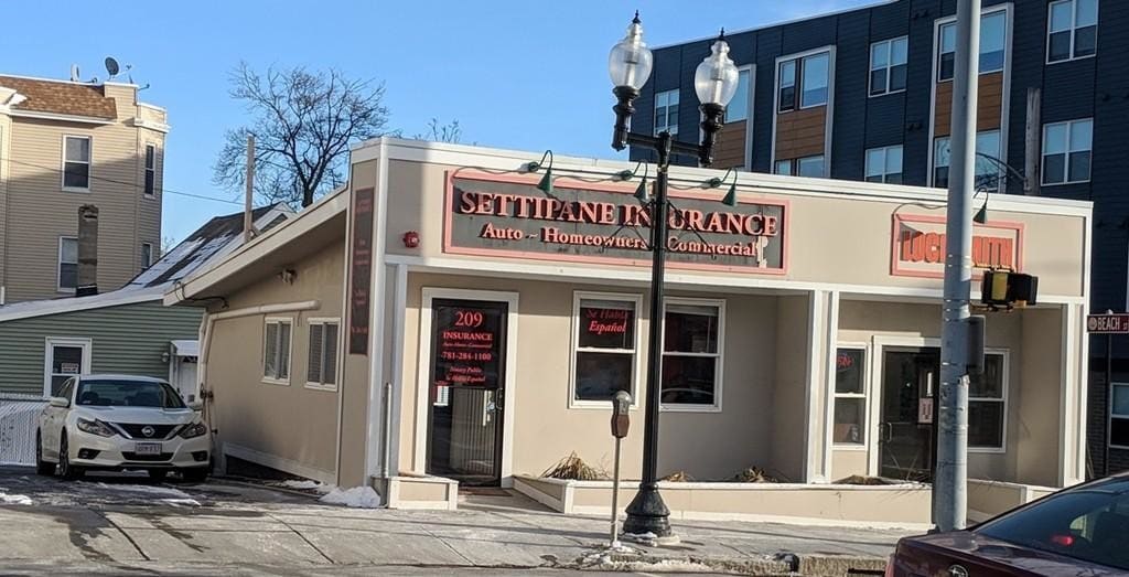 209 Broadway Revere Ma 02151 Loopnet Com