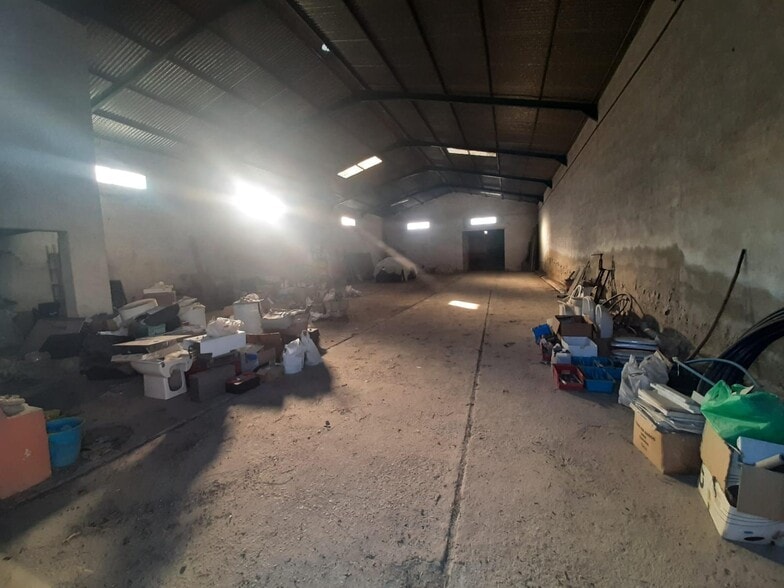 Industrial in Malpartida de Cáceres for sale - Building Photo - Image 2 of 8
