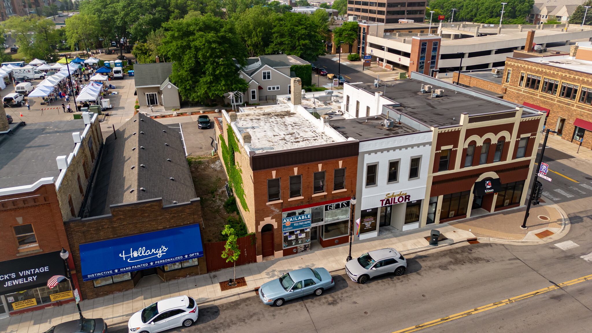 916 Mainstreet, Hopkins, MN for lease Building Photo- Image 1 of 10