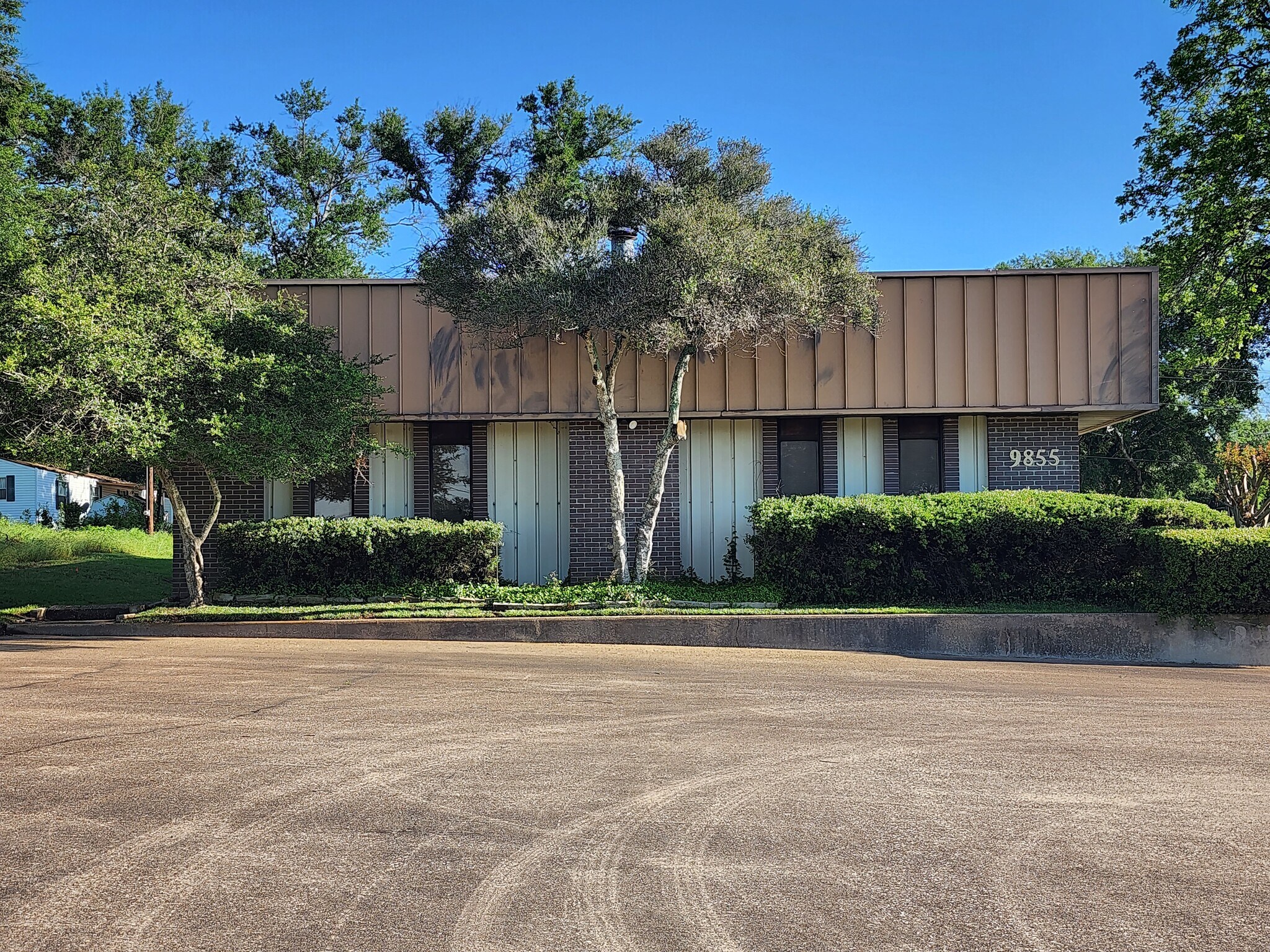 9855 Hombre Dr, Tyler, TX for sale Building Photo- Image 1 of 1