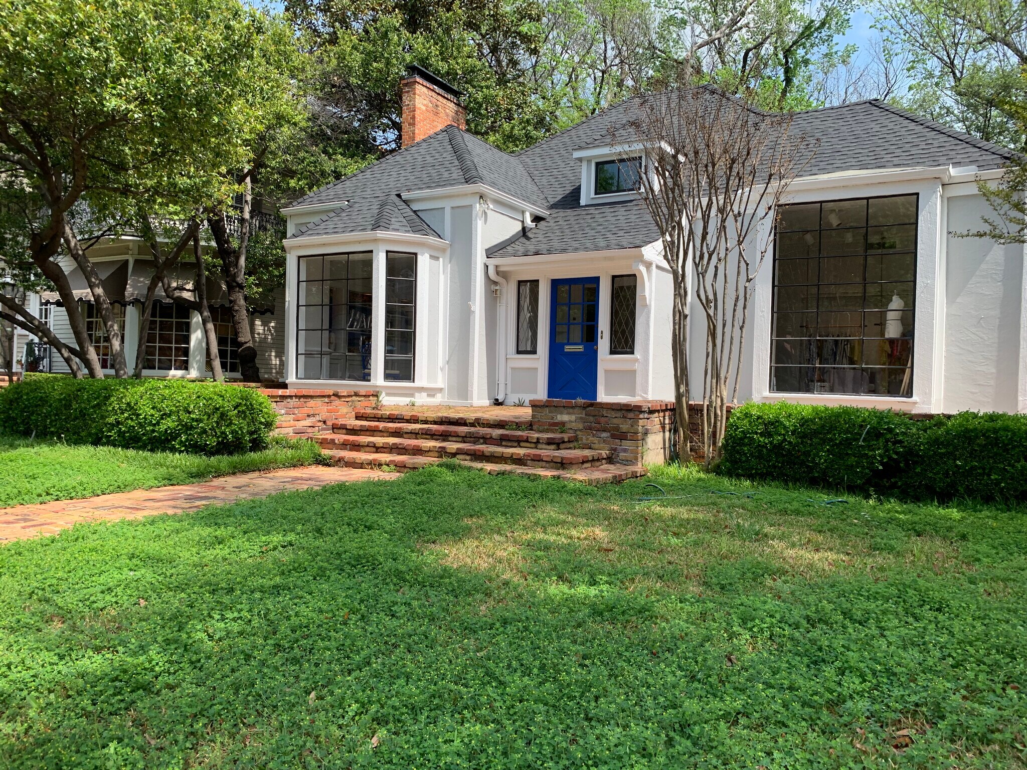 2600 Fairmount St, Dallas, TX for lease Building Photo- Image 1 of 2