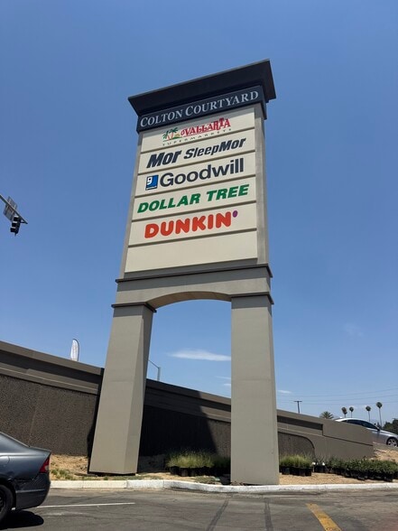 1200-1330 E Washington St, Colton, CA for lease - Building Photo - Image 2 of 14