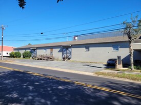 Westside Warehouse For Lease - Warehouse