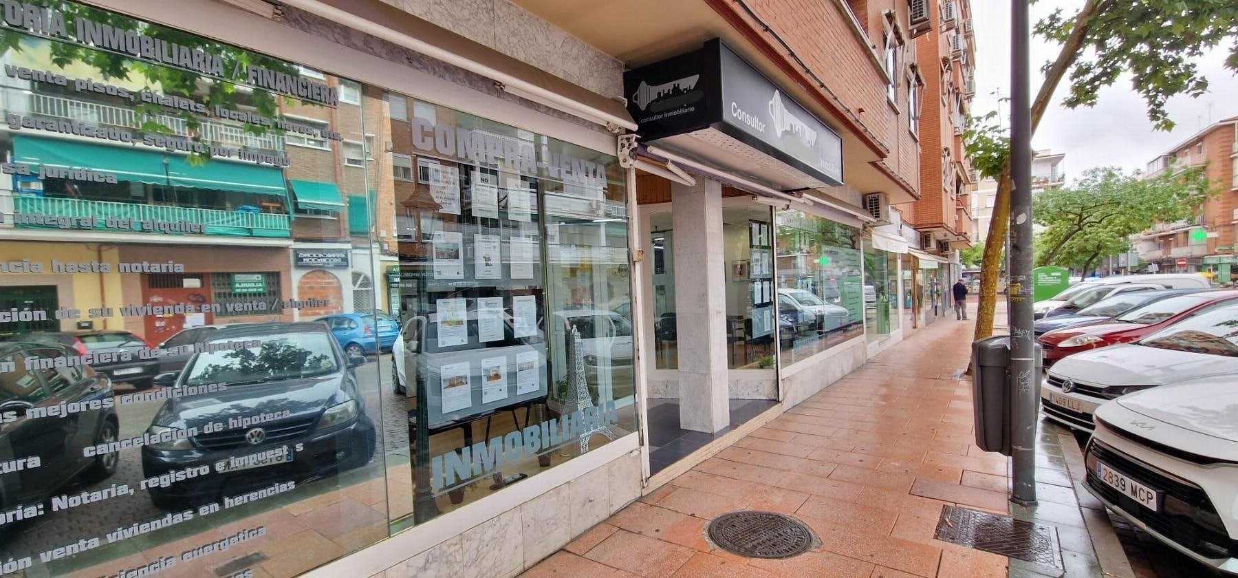 Office/Retail in Alcobendas, Madrid for lease Interior Photo- Image 1 of 4