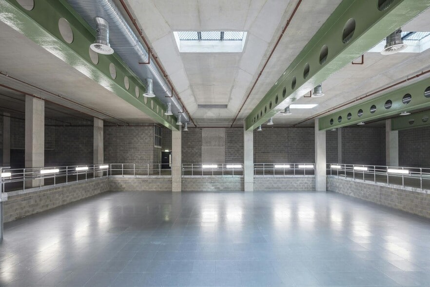 1 Old Street Yard, London for sale - Interior Photo - Image 1 of 1