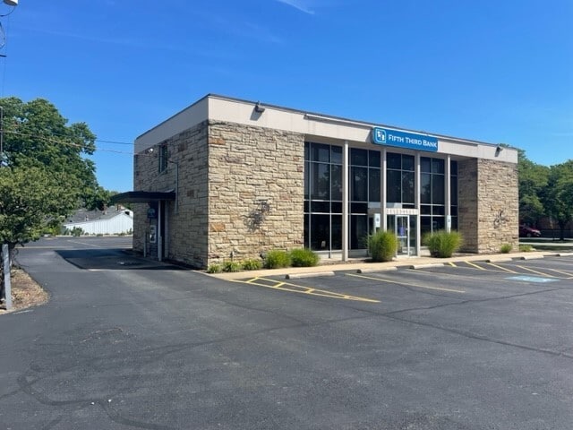 4400 Liberty Ave, Vermilion, OH for sale - Building Photo - Image 2 of 9