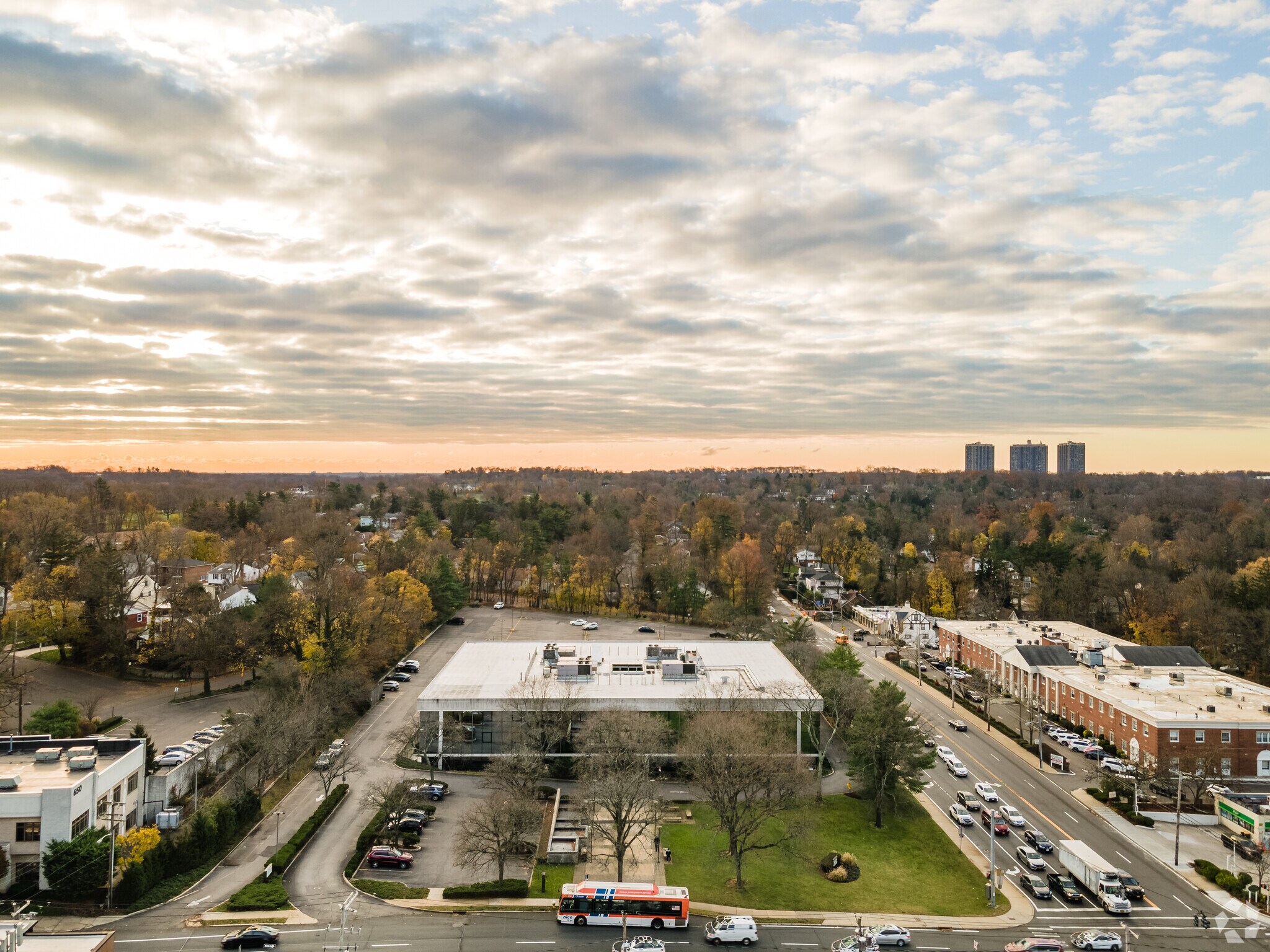 600 Northern Blvd, Great Neck, NY 11021 OfficeMedical for Lease