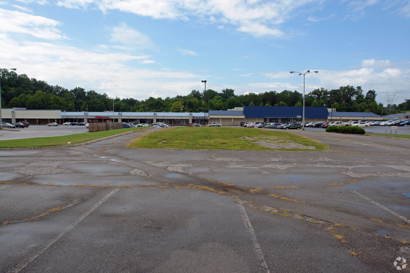 7317 Chapman Hwy, Knoxville, TN 37920