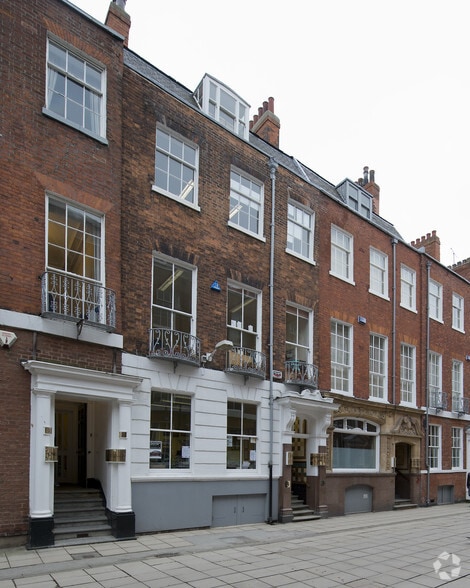 3 Parliament St, Hull for lease - Building Photo - Image 3 of 10