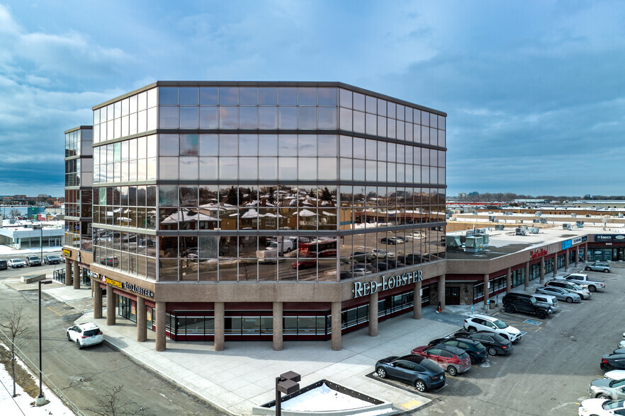 3200 Dufferin St, Toronto, ON for lease - Building Photo - Image 3 of 6