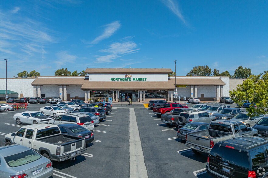 4001-4101 W 1st St, Santa Ana, CA for lease - Building Photo - Image 3 of 8