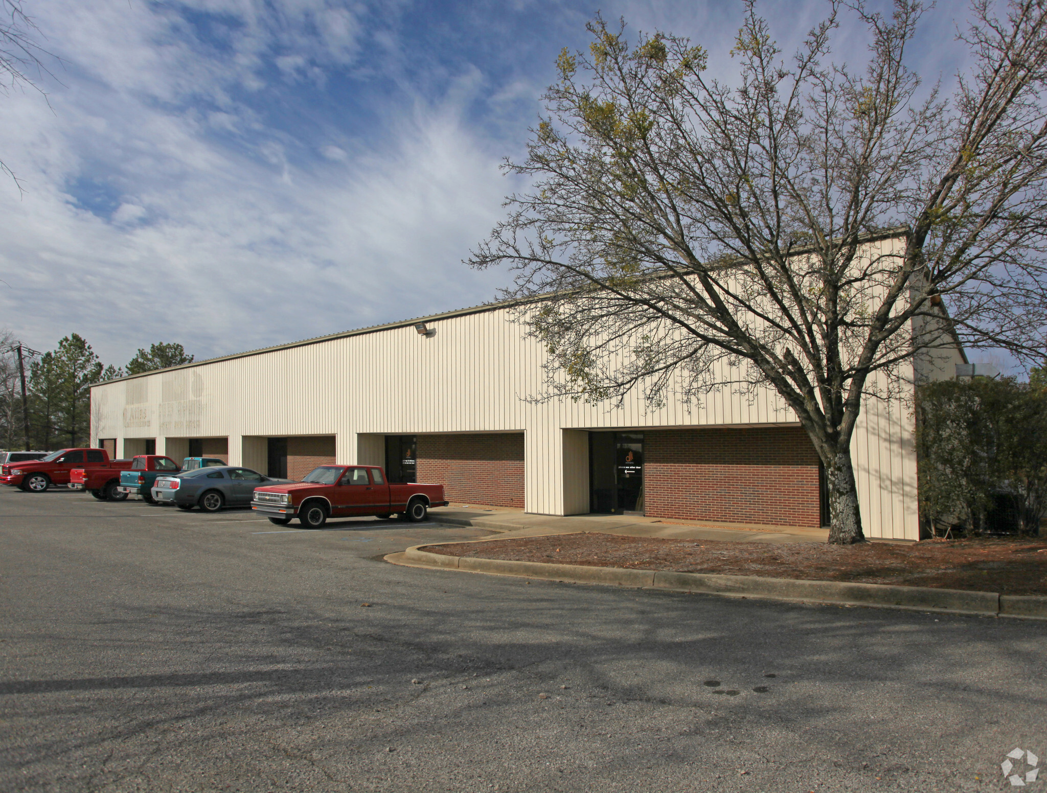 130 Industrial Dr, Birmingham, AL for sale Primary Photo- Image 1 of 1