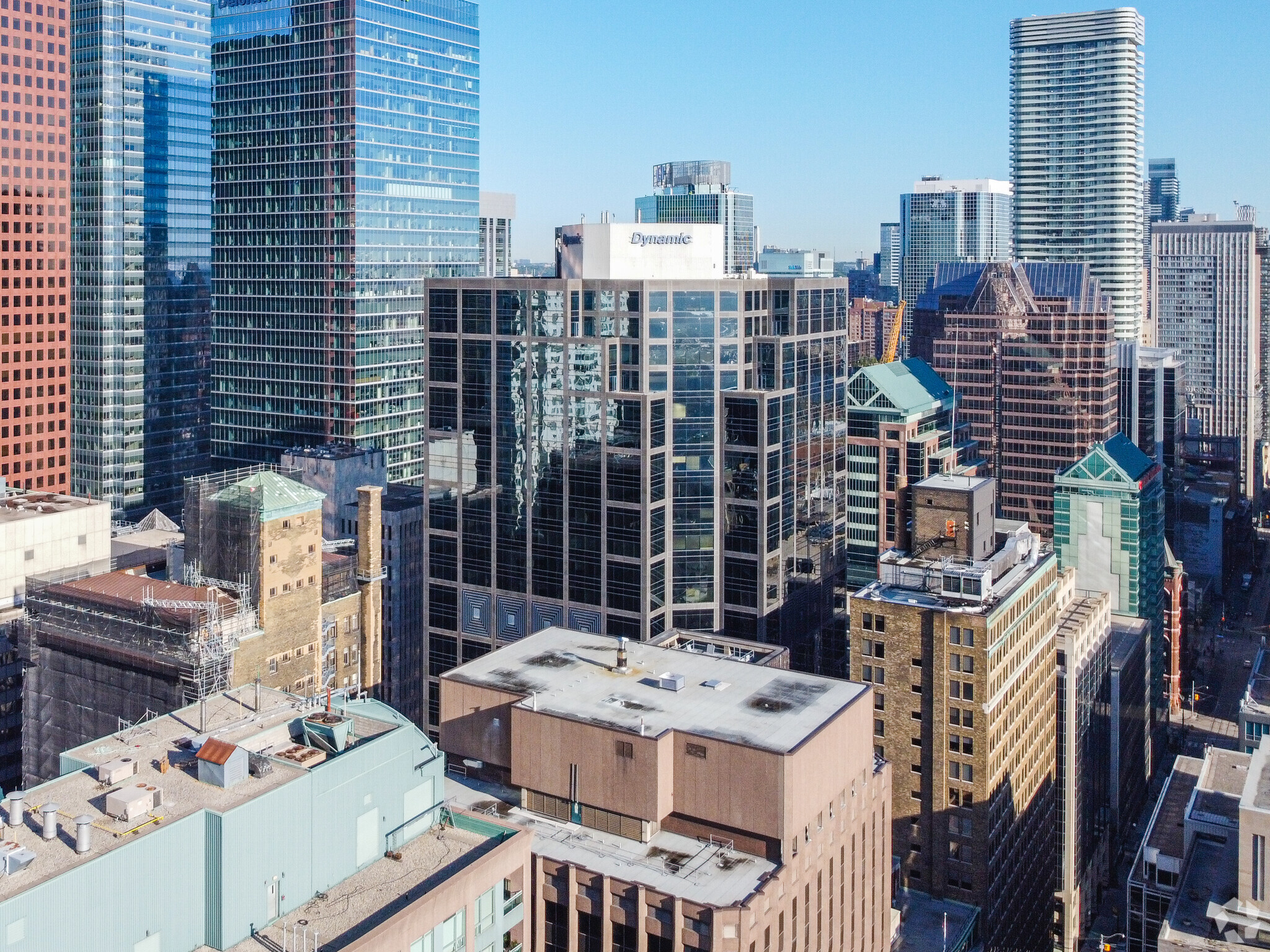 1 Adelaide St E, Toronto, ON M5C 2V9 - Dynamic Funds Tower | LoopNet