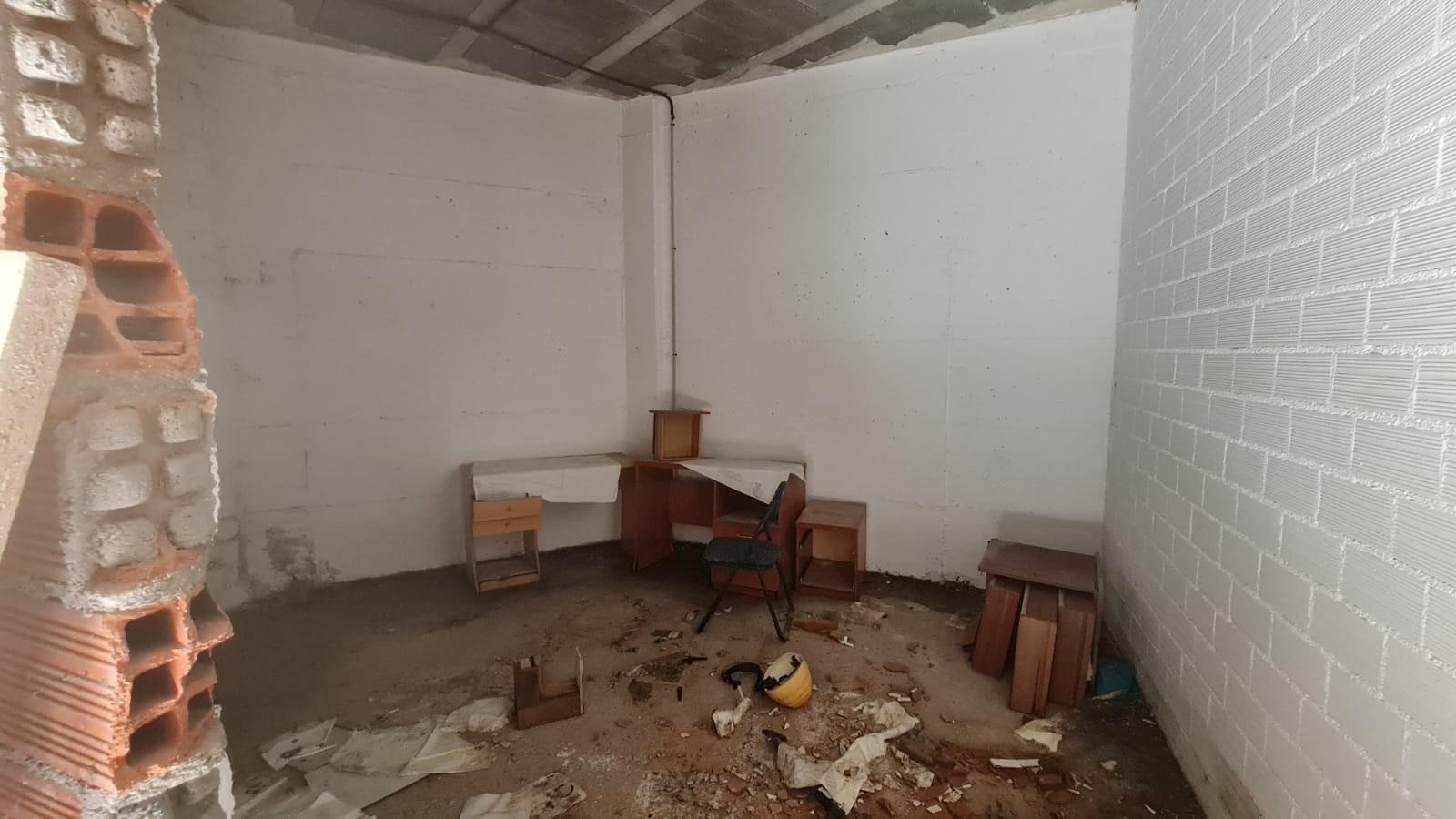 Retail in Marín, Pontevedra for sale Interior Photo- Image 1 of 9