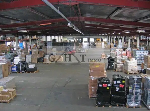 Industrial in Chilly-Mazarin for lease - Interior Photo - Image 2 of 7