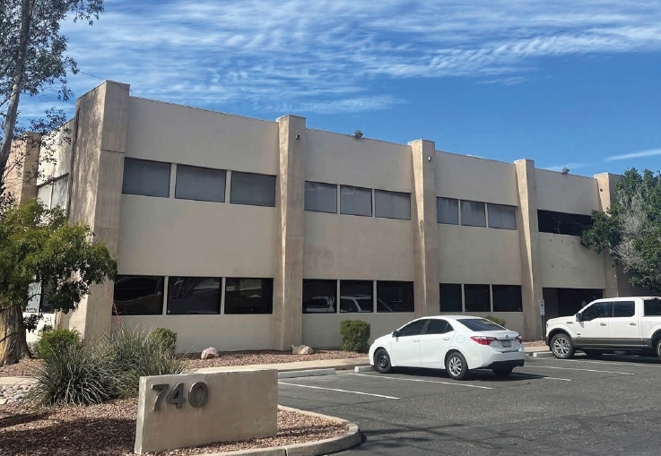 740 E Highland Ave, Phoenix, AZ for sale - Primary Photo - Image 1 of 6