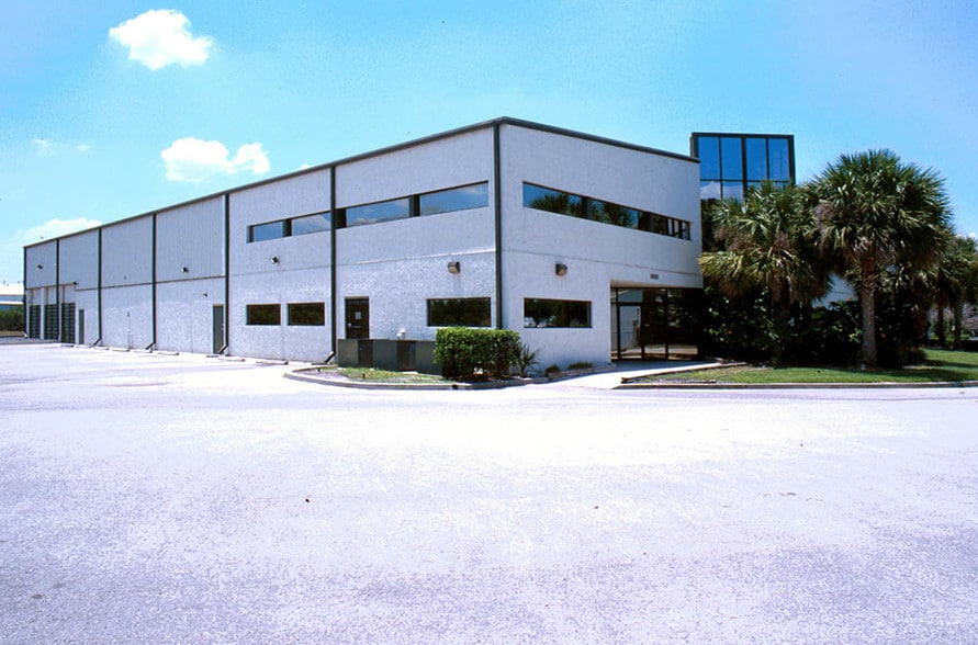 3855 St. Valentine Way, Orlando, FL for sale - Building Photo - Image 2 of 9