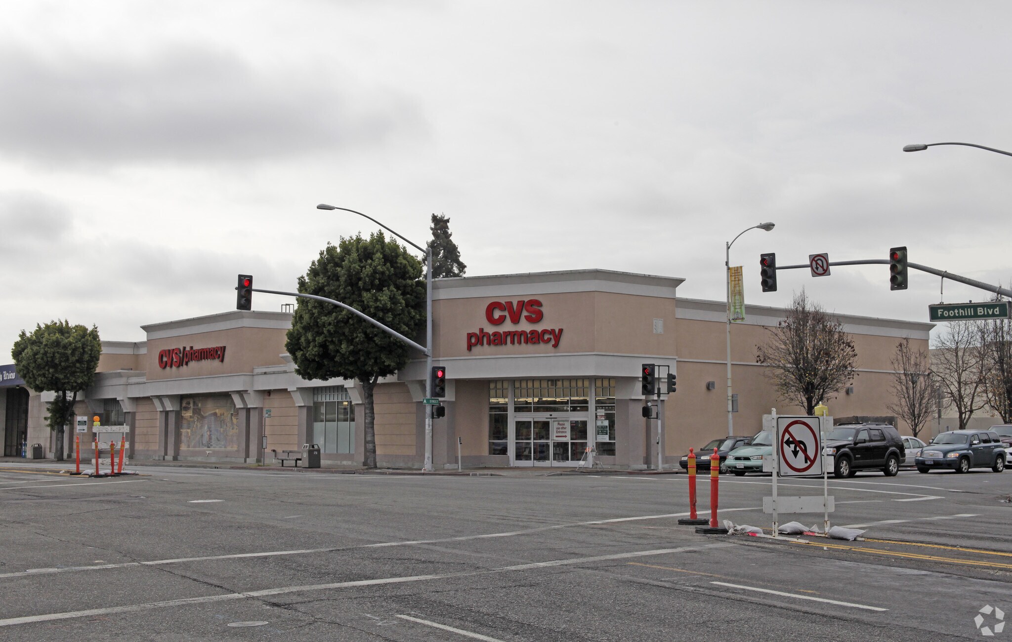 22501 Foothill Blvd, Hayward, CA for lease Primary Photo- Image 1 of 3
