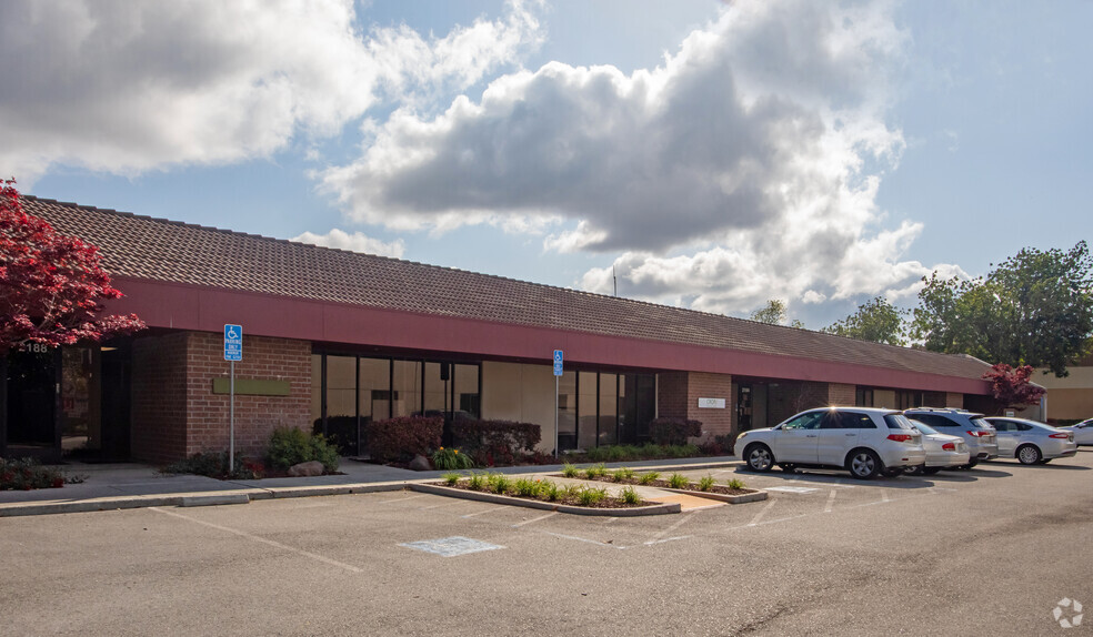 2180-2192 Bering Dr, San Jose, CA for lease - Building Photo - Image 3 of 5