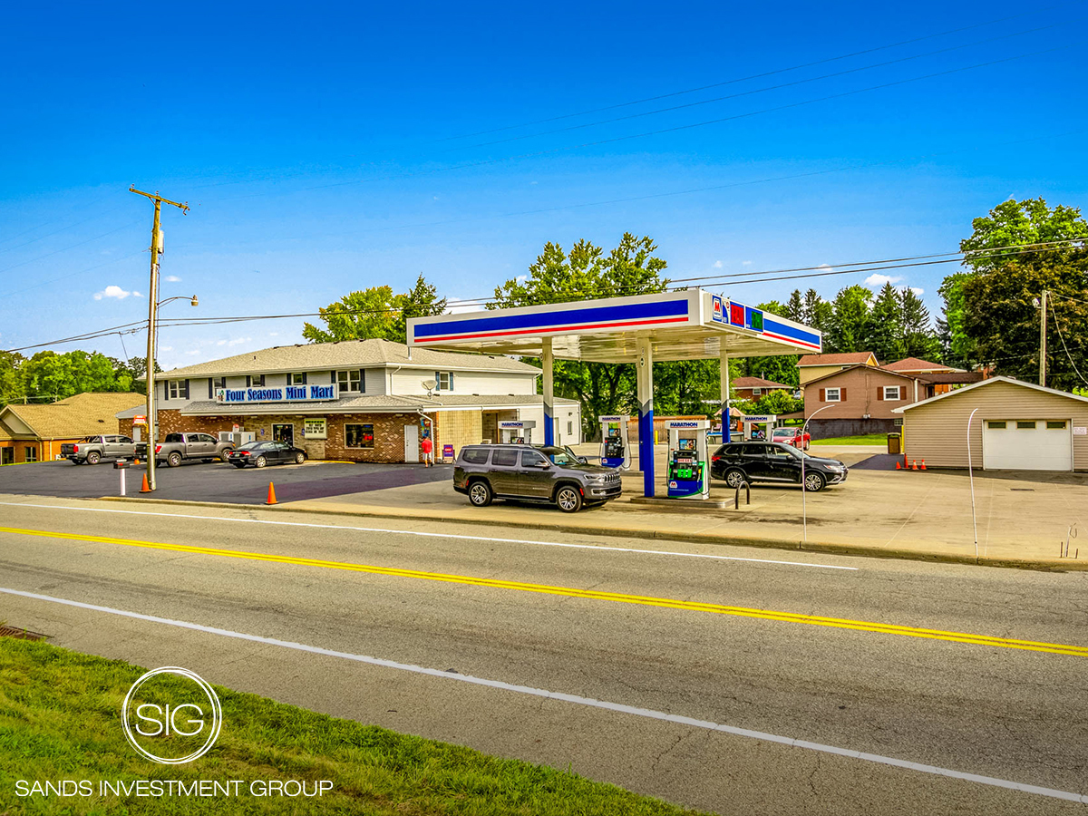 49150 Calcutta Smith Ferry Rd, East Liverpool, OH for sale Building Photo- Image 1 of 6