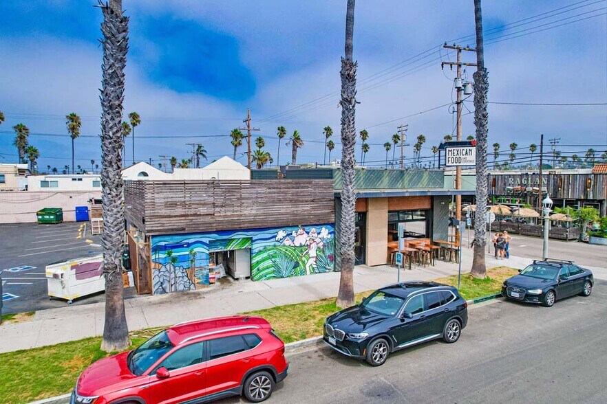 1852-1866 Bacon St, San Diego, CA for sale - Building Photo - Image 3 of 11