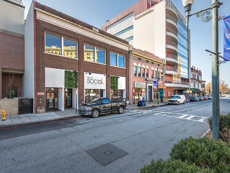 72-74 Patton Ave, Asheville, NC for lease - Building Photo - Image 1 of 18