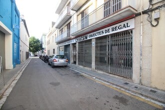 Retail in Vilanova i la Geltrú, Barcelona for lease Building Photo- Image 1 of 6