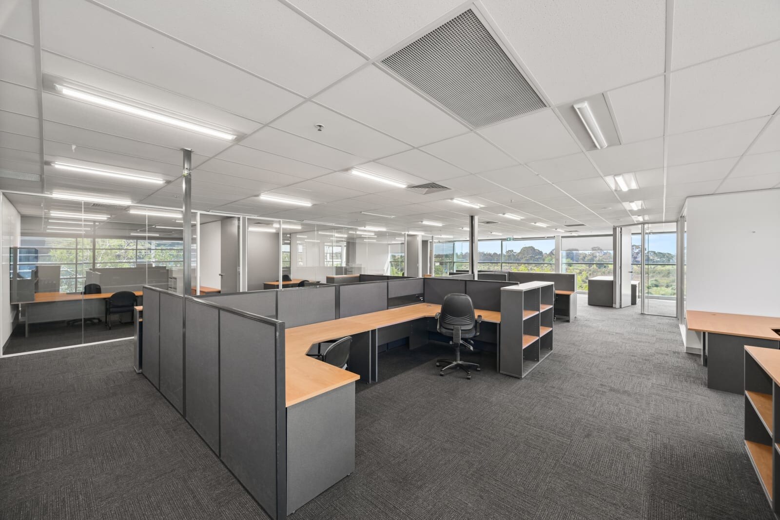 3 Joseph Ave, Moorabbin Airport for lease Interior Photo- Image 1 of 7