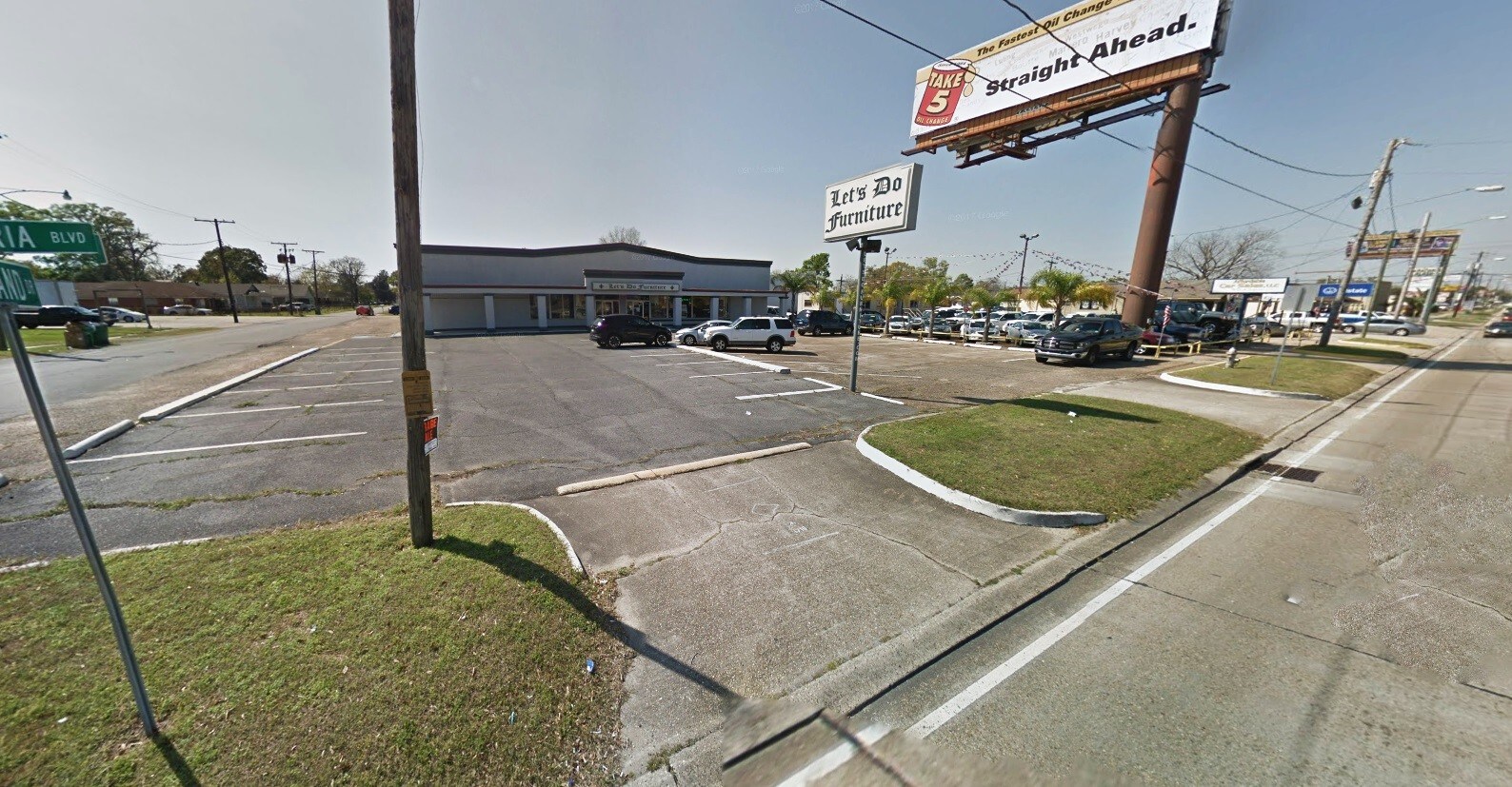1716 Barataria Blvd, Marrero, LA 70072