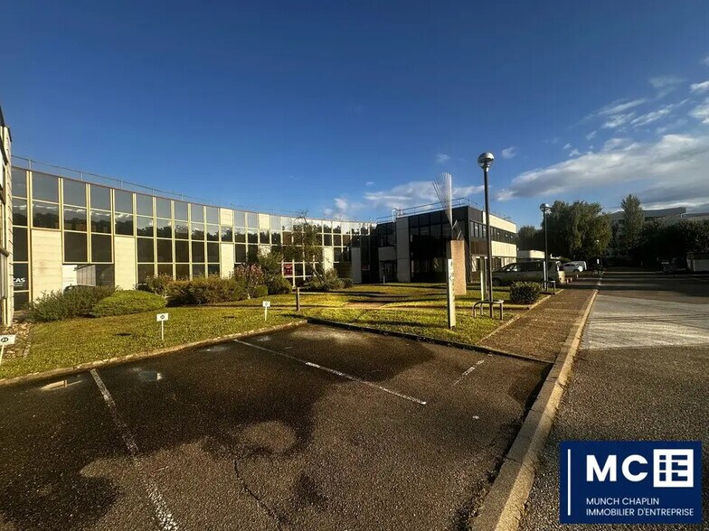 Office in Strasbourg for sale - Building Photo - Image 2 of 6