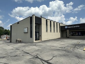 2526 Monroeville Blvd, Monroeville, PA for lease Building Photo- Image 1 of 32