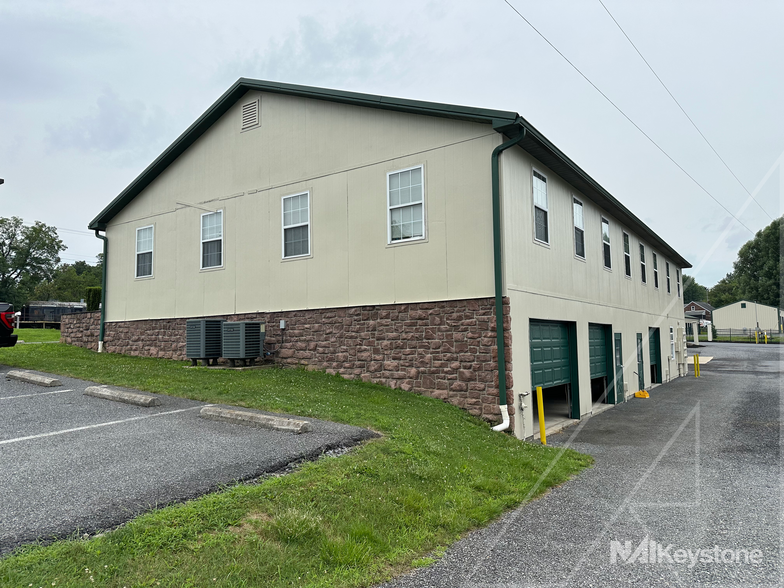 1802 N Reading Rd, Stevens, PA for lease - Building Photo - Image 3 of 5