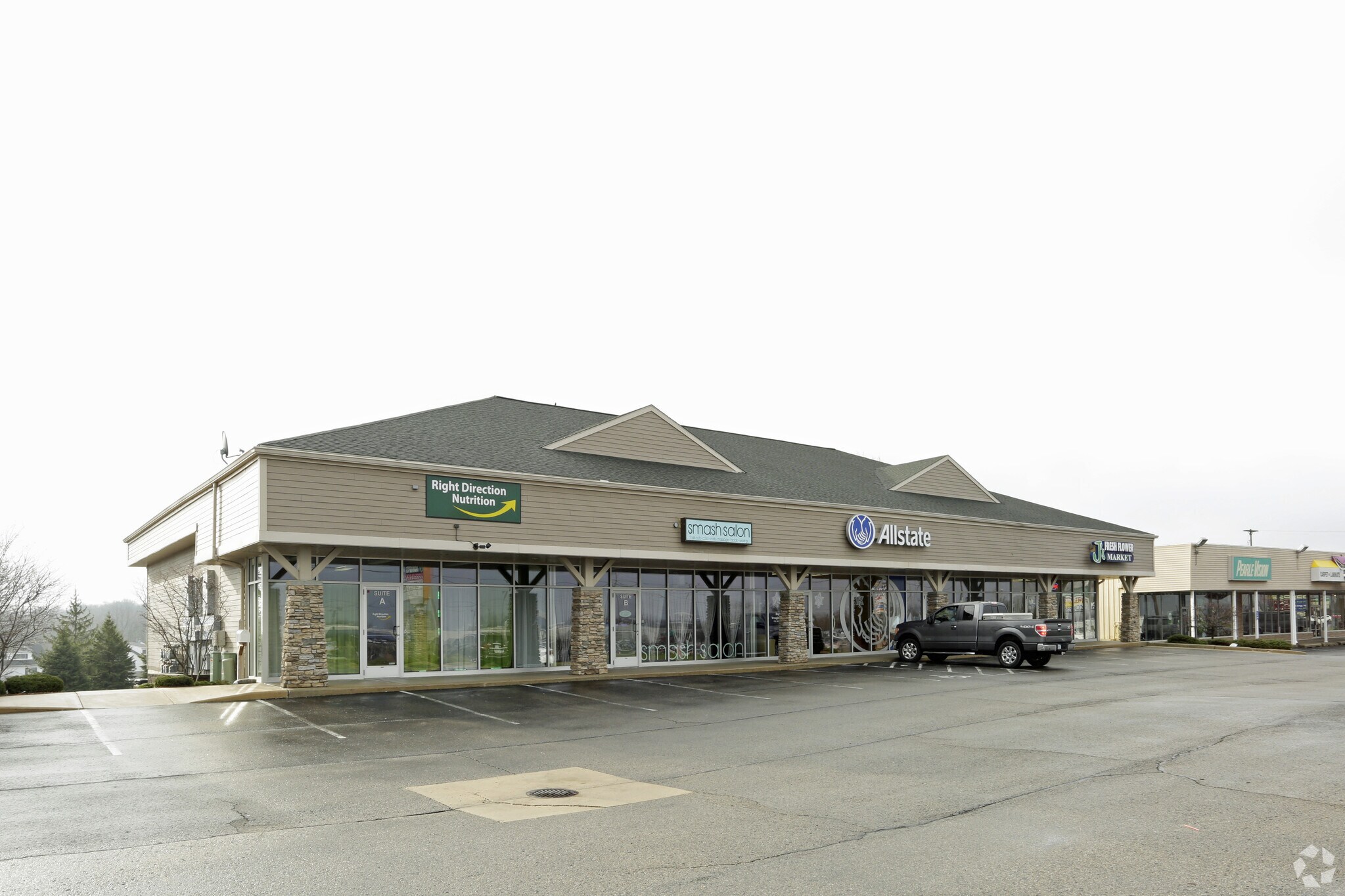 4300 Plainfield Ave NE, Grand Rapids, MI for sale Primary Photo- Image 1 of 1