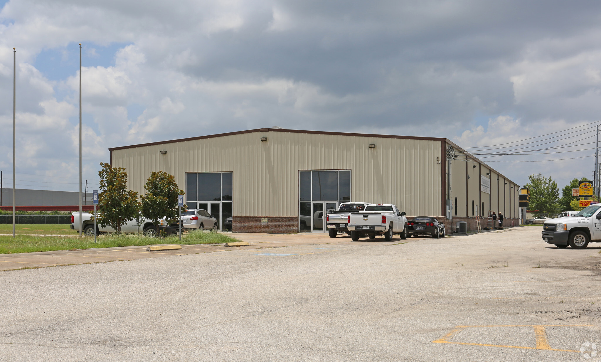 13802 Murphy Rd, Stafford, TX for lease Primary Photo- Image 1 of 13