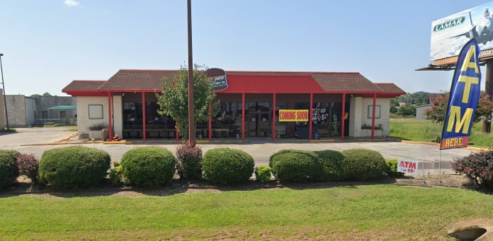 2213 S Caraway Rd, Jonesboro, AR for lease - Building Photo - Image 3 of 17