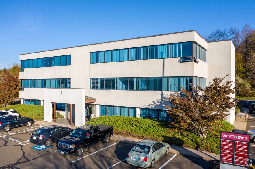 850 N Main Street Ext, Wallingford, CT for sale - Building Photo - Image 1 of 3