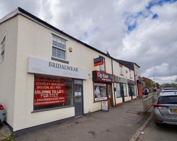 302 Wigan Rd, Bolton for sale Primary Photo- Image 1 of 1