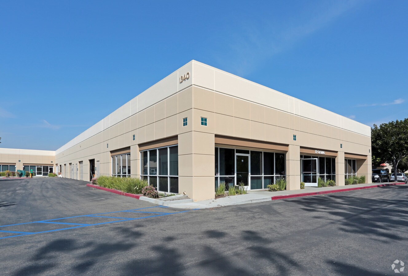 1340 Reynolds Ave, Irvine, CA 92614