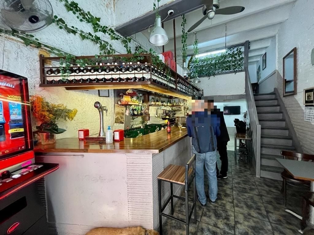 Retail in Barcelona, Barcelona for lease Interior Photo- Image 1 of 11