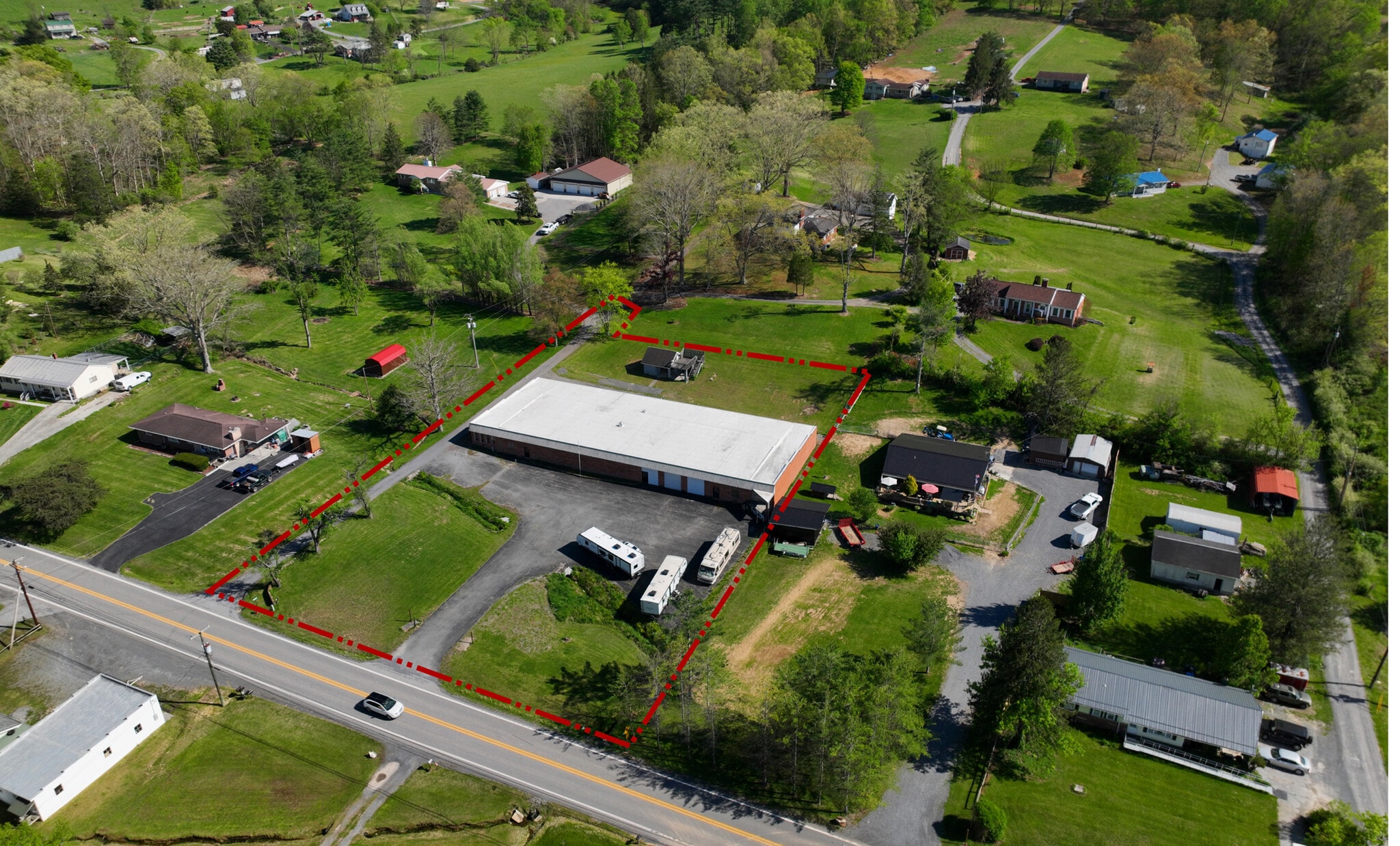 868 State Route 3 and 12, Hinton, WV for sale Building Photo- Image 1 of 79