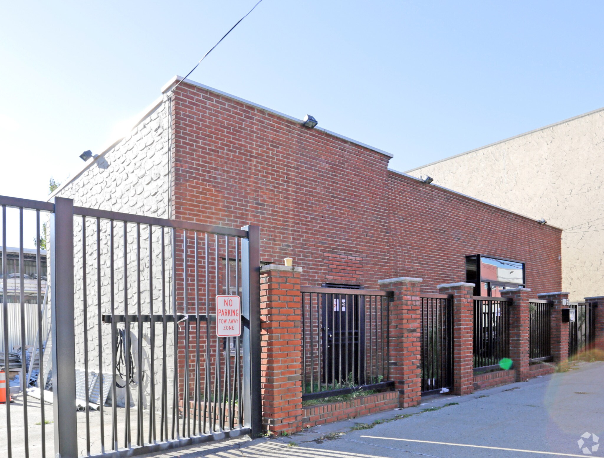 18-55 42nd St, Astoria, NY for sale Primary Photo- Image 1 of 1