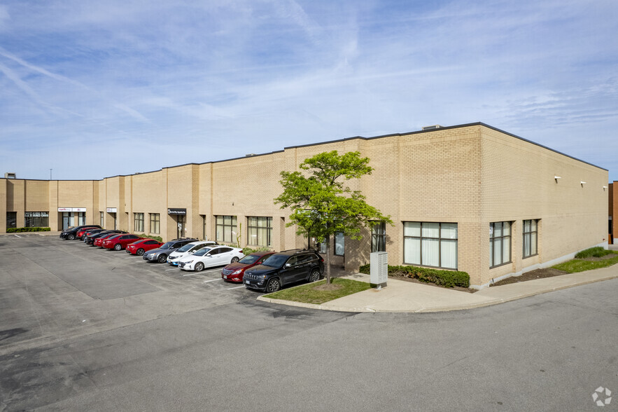 4060 Ridgeway Dr, Mississauga, ON for sale - Primary Photo - Image 1 of 1