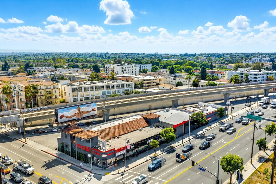 11300-11320 W Pico Blvd, Los Angeles, CA for lease - Building Photo - Image 1 of 11