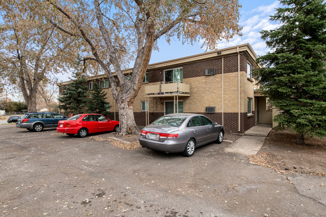 1675 Upham St, Lakewood, CO 80214