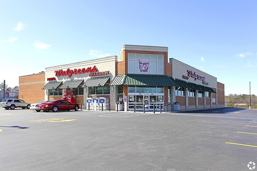 1401 Golden Springs Rd, Anniston, AL for sale - Primary Photo - Image 1 of 1