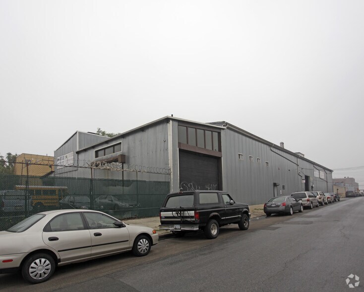 145-179 Wolcott St, Brooklyn, NY for sale - Primary Photo - Image 1 of 1